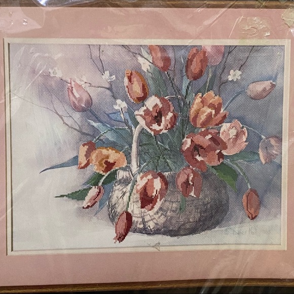 Vintage Dimensions Spring TulipsCross Stitch Kit - Picture 2 of 6